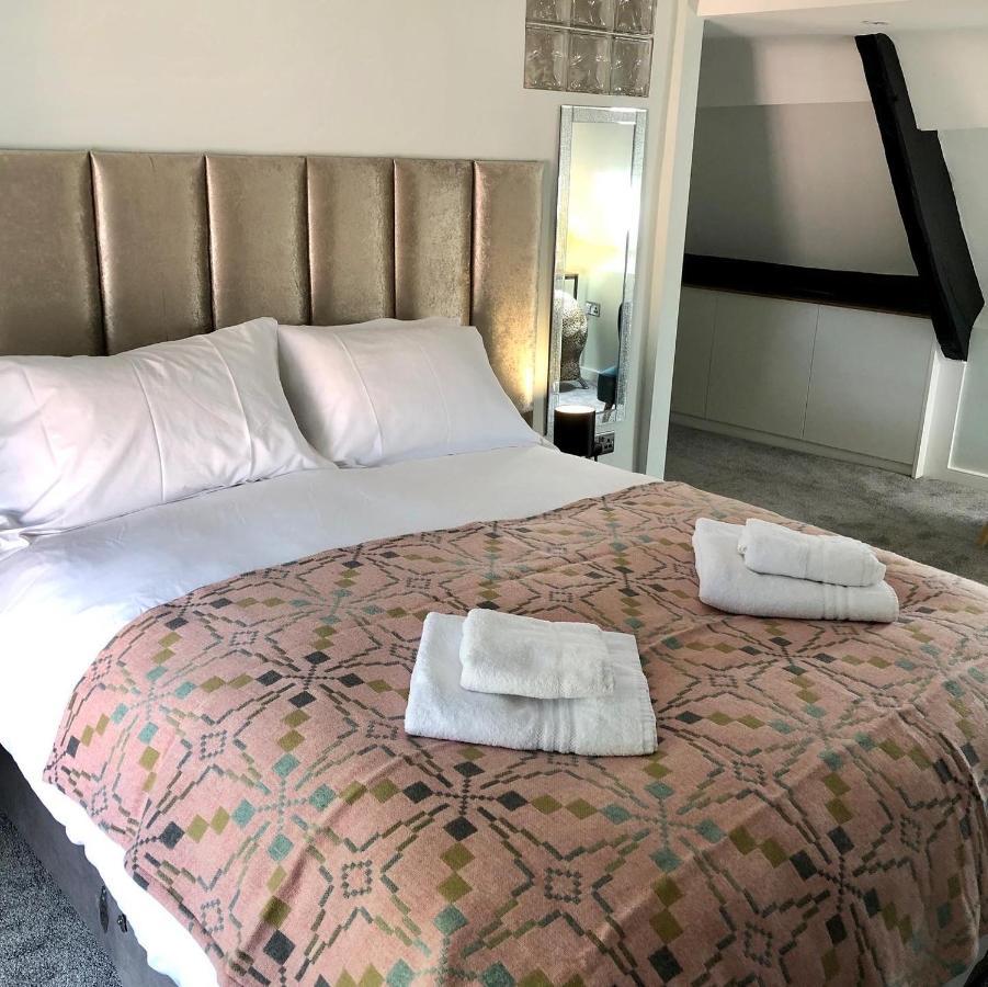 Bed and Breakfast Mount Street House Брекон Экстерьер фото