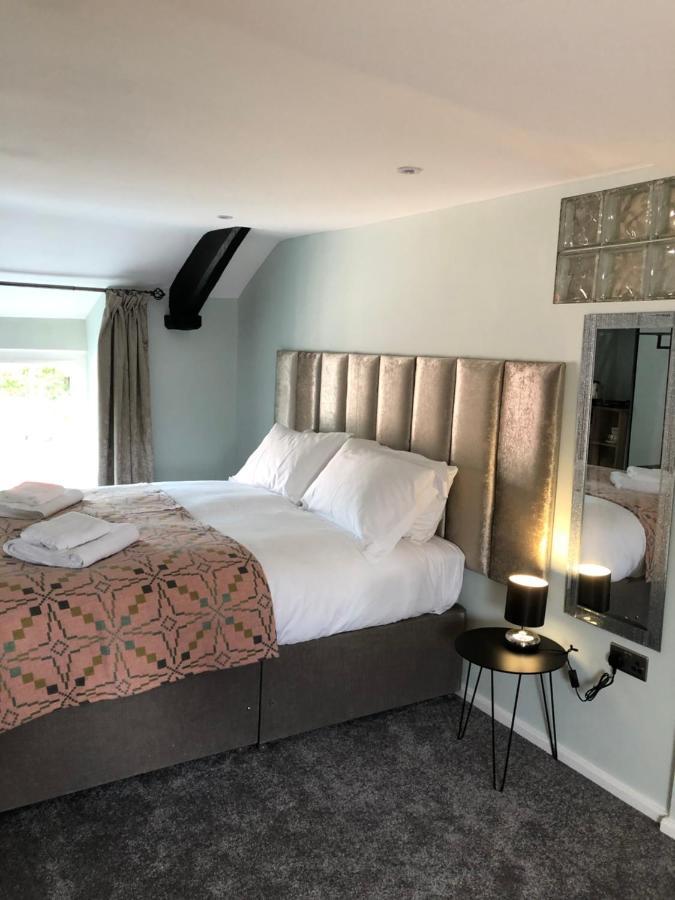 Bed and Breakfast Mount Street House Брекон Экстерьер фото